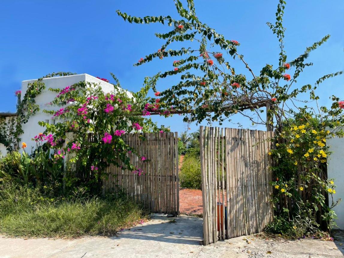 Hồ Lân Retreat, Villa mặt biển dành cho 8 người. Pho Tri Ngoại thất bức ảnh