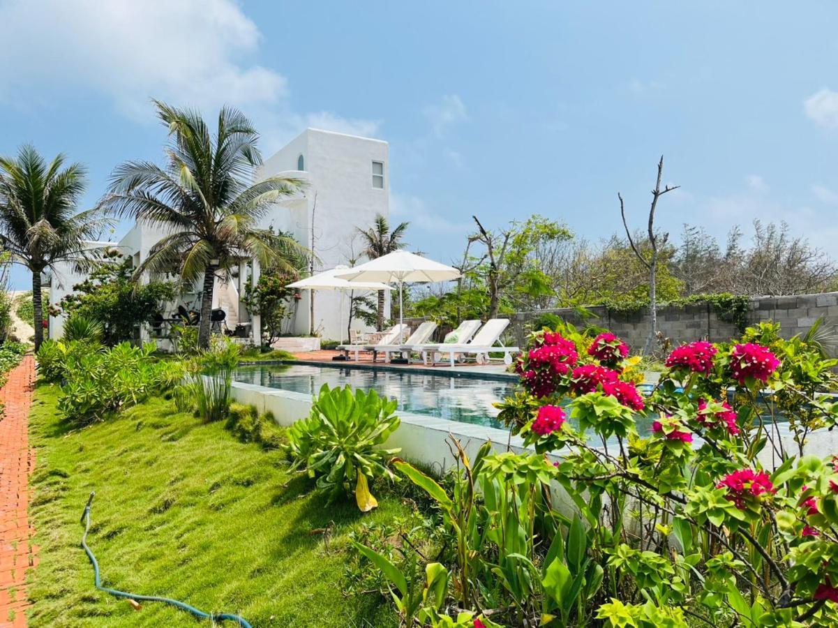 Hồ Lân Retreat, Villa mặt biển dành cho 8 người. Pho Tri Ngoại thất bức ảnh